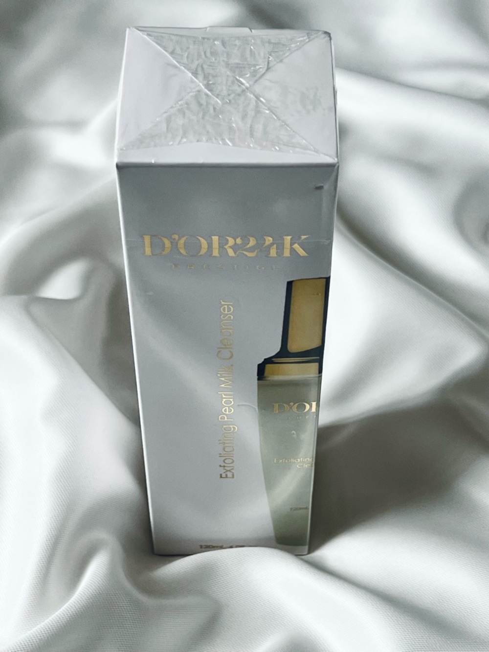 Exfoliating Pearl Milk Cleanser